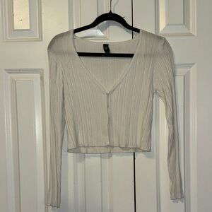 White Ribbed Long-Sleeve V-Neck Crop Top Sweater